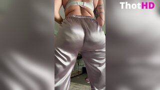 Leah_Mifsud ass from behind close-up Video Leak