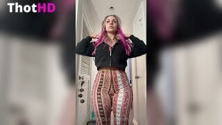 Leah_Mifsud ass from behind bent over OnlyFans Leak
