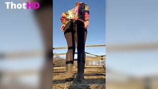 Leah_Mifsud outdoor ass from behind boots Leaked OnlyFans