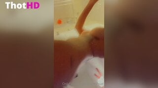 Leah_Mifsud nude ass close-up Big Tits Video