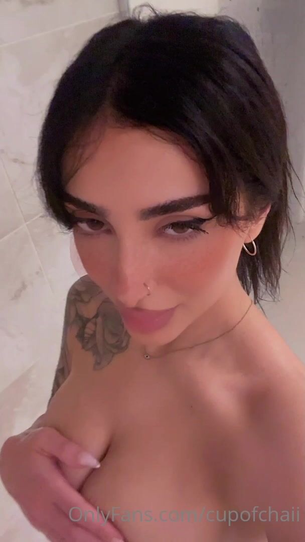 Cupofchaii sudsy shower