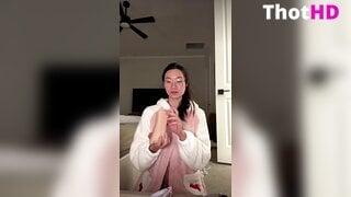 Lucy Mochi Cleavage OF
