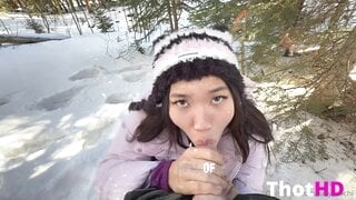 Lucy Mochi Outdoor Ass Leaked