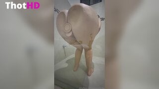 Elain3uwu Nude Ass