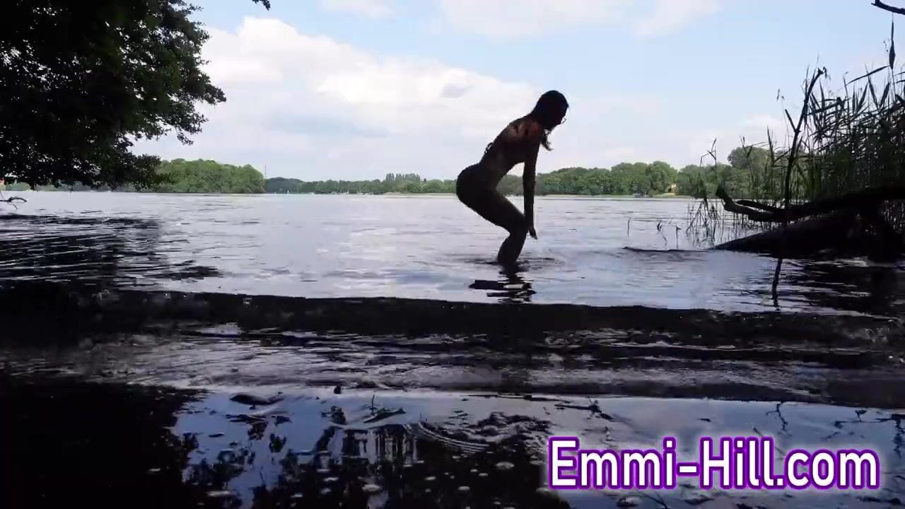 EmmiHill 18yo Skinny Teen Almost Caught!!