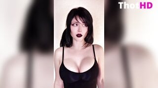 Pinkchyu Big Tits Cleavage Leaked
