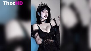 Pinkchyuwu Cleavage Dress Video