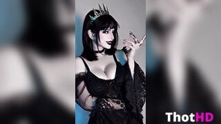 Pinkchyuwu Cleavage Dress Video