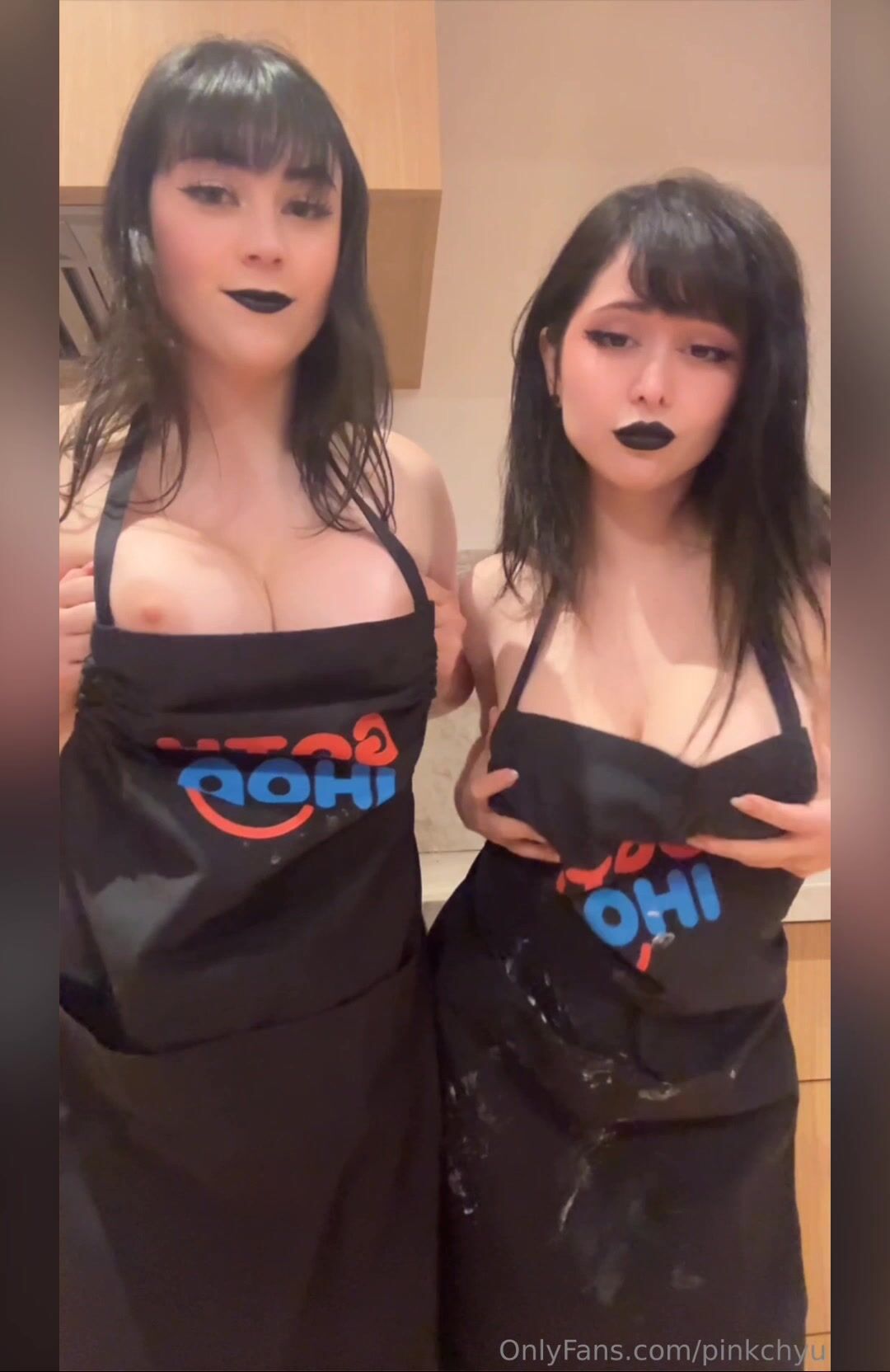 Pinkchyu Big Tits Cleavage Video