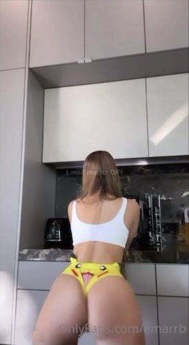 Emarr B From Behind NSFW_001
