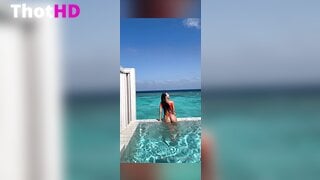 Therealmorenita Pool Video