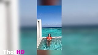 Therealmorenita Pool Video