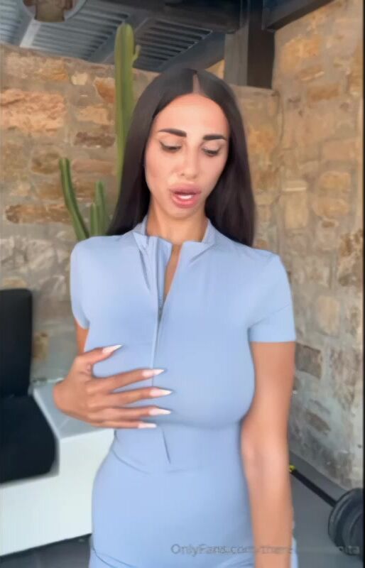 Therealmorenita Topless Leaked