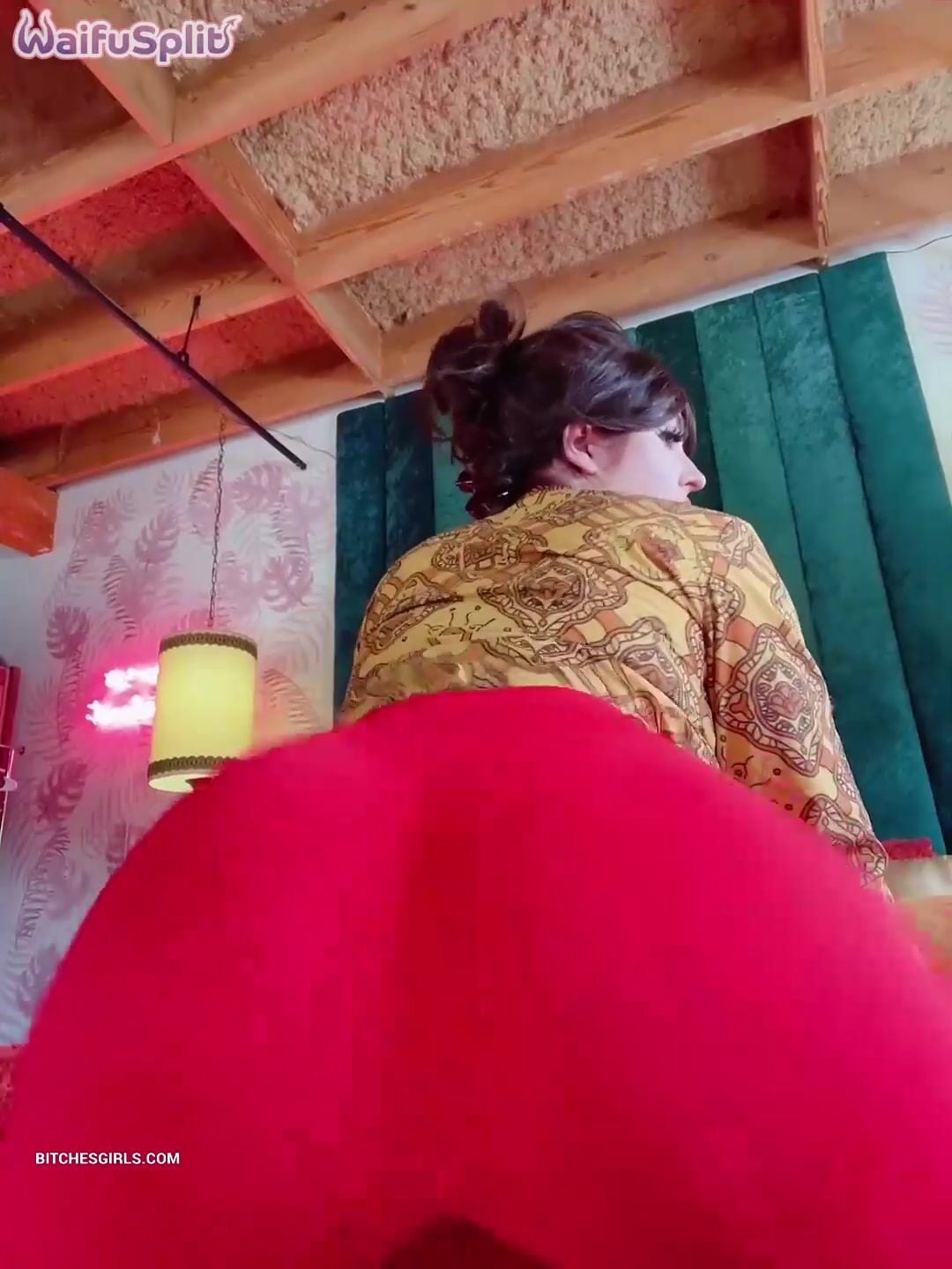 Bishoujomom From Behind Clip