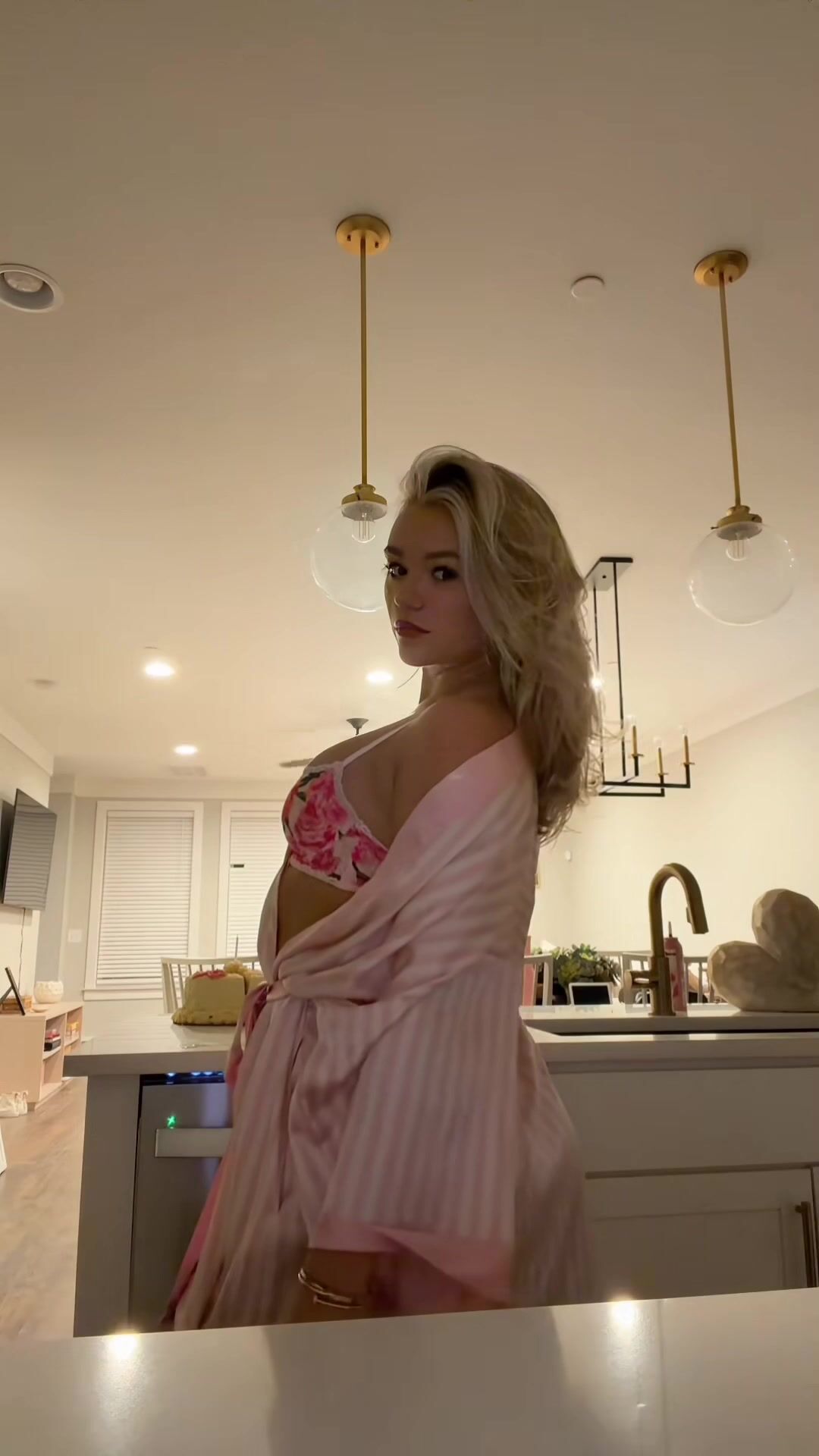 Katie Sigmond Solo Video