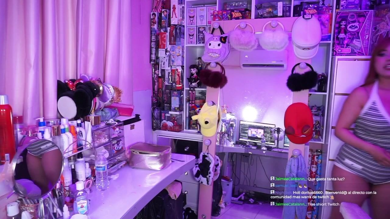 MagsMx Big Tits Cleavage Leaked