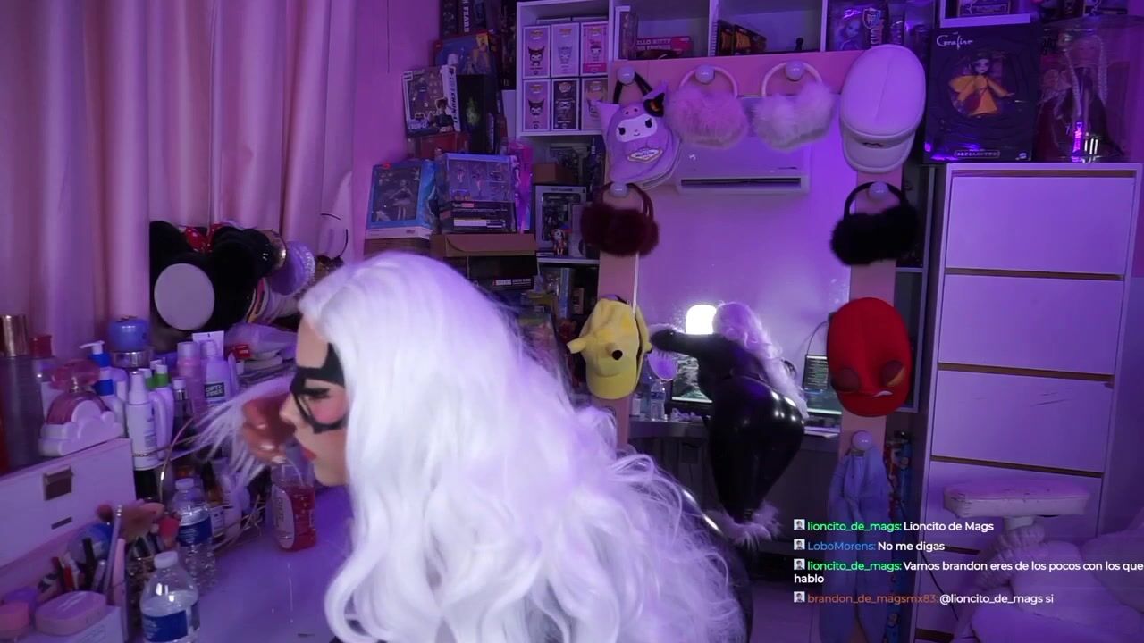 MagsMx Big Tits Cleavage Video