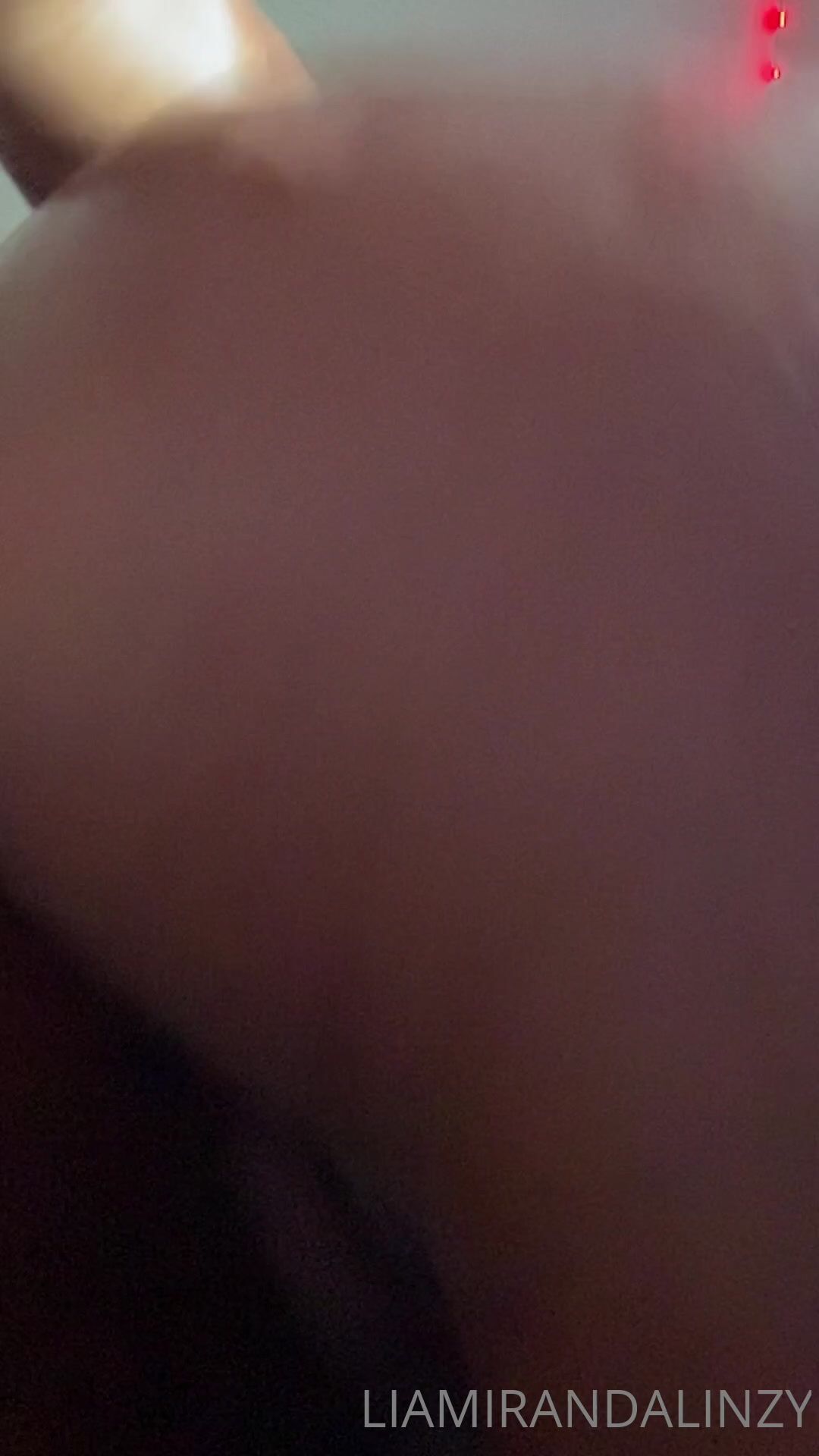 Liamirandalinzy Close-Up Nude Video