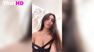 Rebecca Bardaro Tongue Out Underboob Leaked