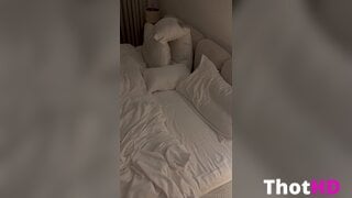 Katharina Amalia Spread Legs Masturbating OF
