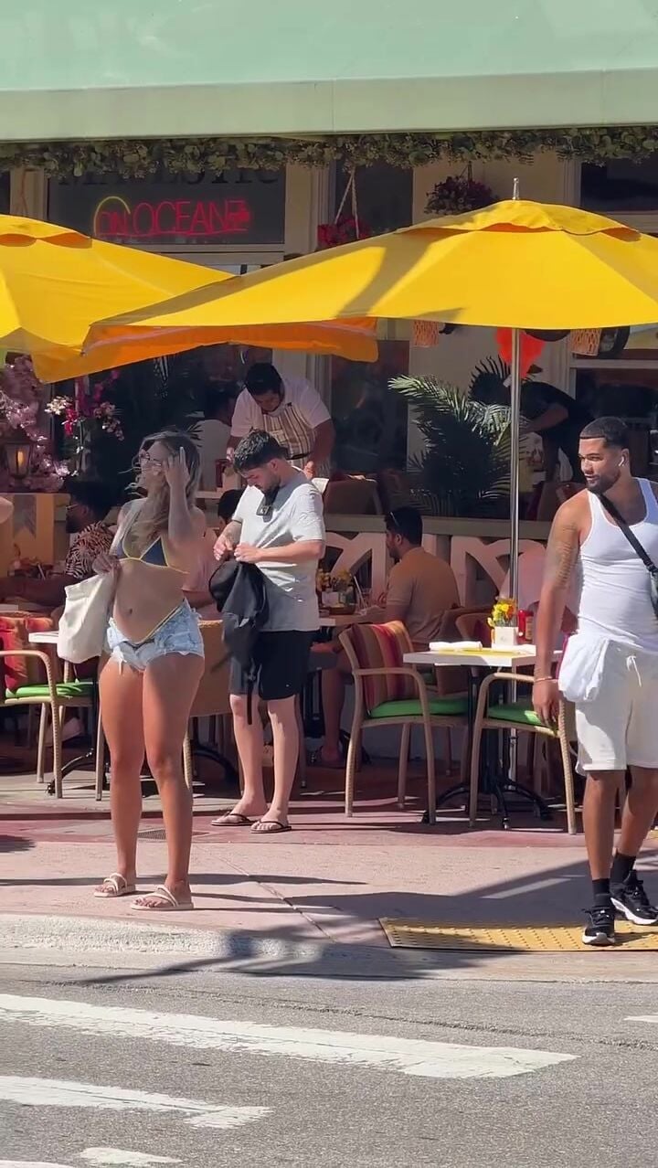 Bufalika Bikini Outdoor Video