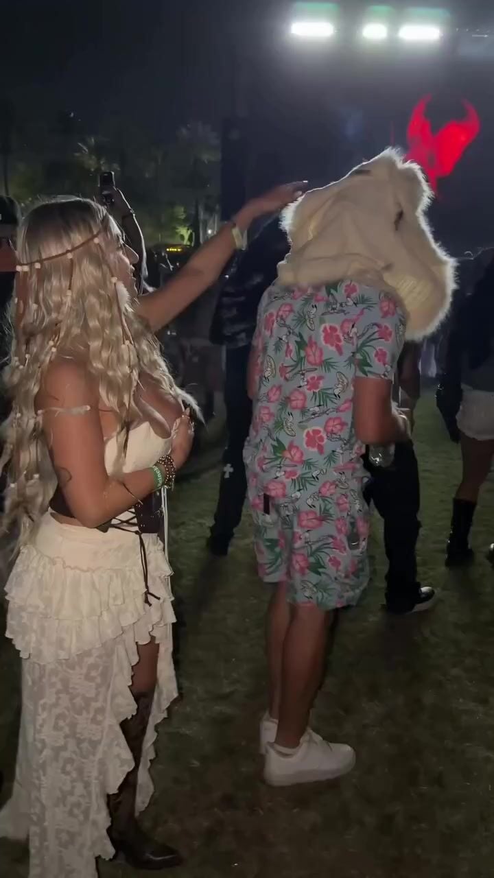 Bufalika Dress Cleavage Leak
