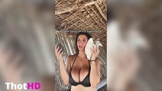Ika D'Auria Bikini and Big Tits OnlyFans