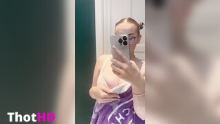 Ema.santi Big Tits and Cleavage Clip