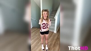 Brie Belle Bottomless Masturbating OnlyFans