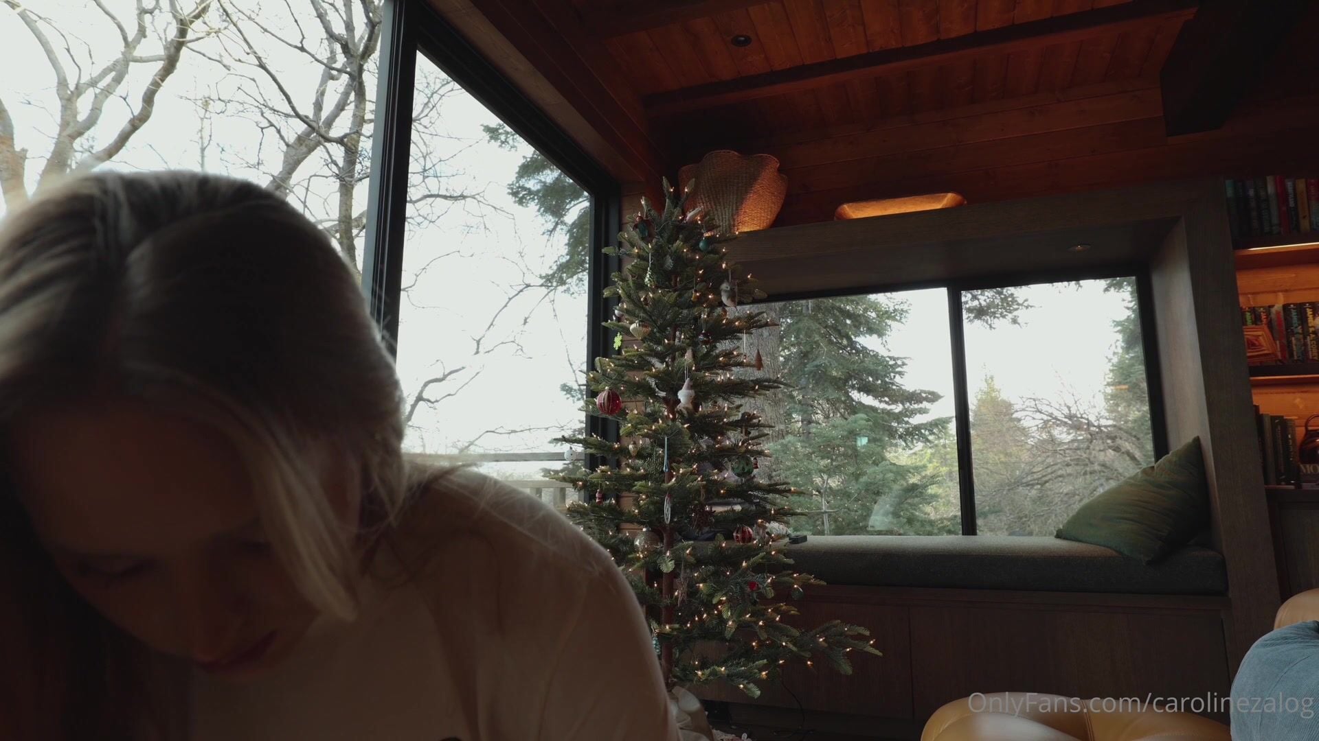 Caroline Zalog Bottomless Ass NSFW