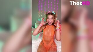 Brie Belle On Bed Choker OnlyFans