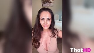 Ava Addams Big Tits Cleavage Leak_001