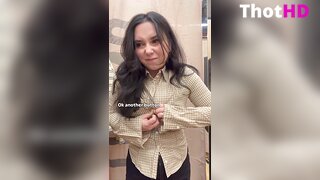 Miniloonaa Cleavage Big Tits NSFW