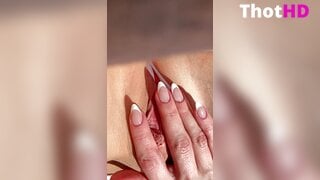 Ellie James Pussy Spreading XXX