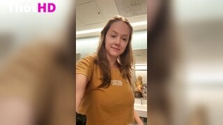 Elliejames Masturbating NSFW