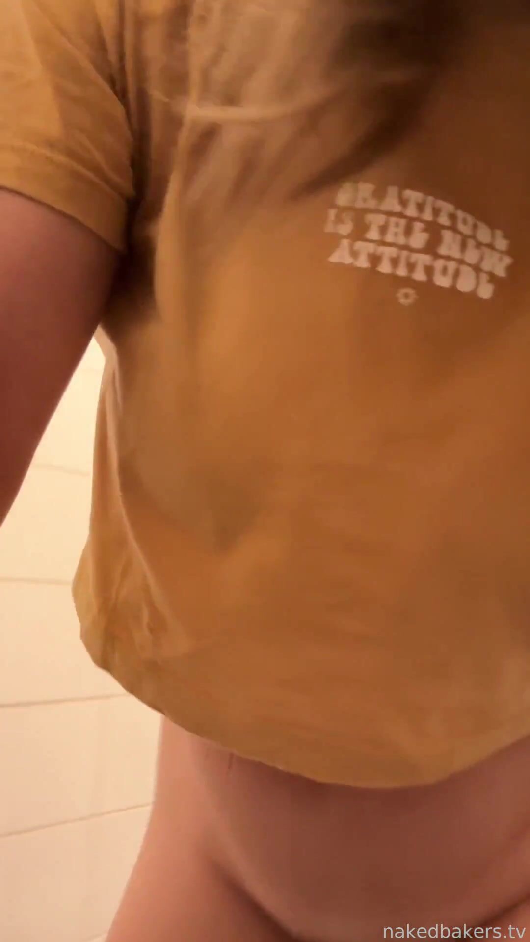 Elliejames Masturbating NSFW