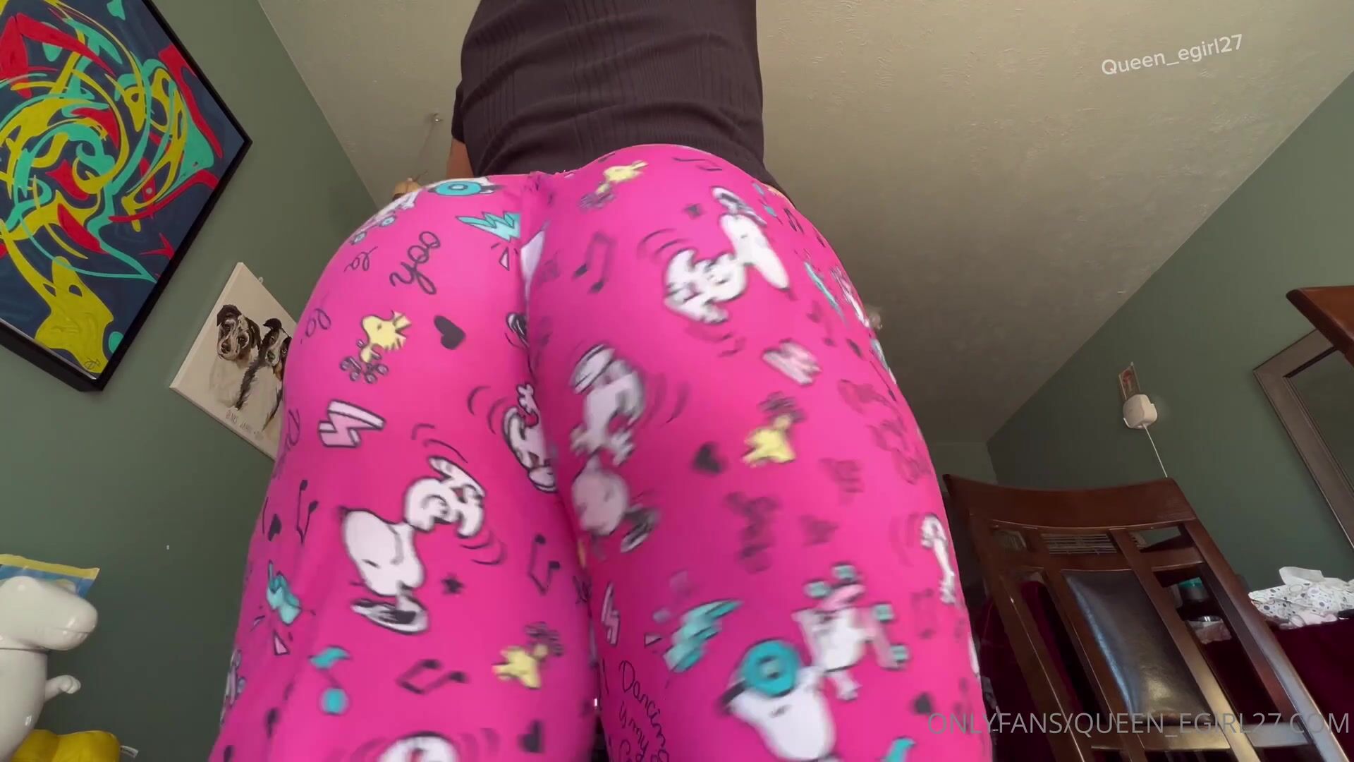 Queen_D. Queen_egirl27 from below ass Video