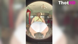 Queen_D. Queen_egirl27 ass squatting XXX