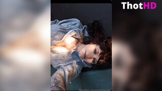 Mylittlerobin Cleavage Video_001