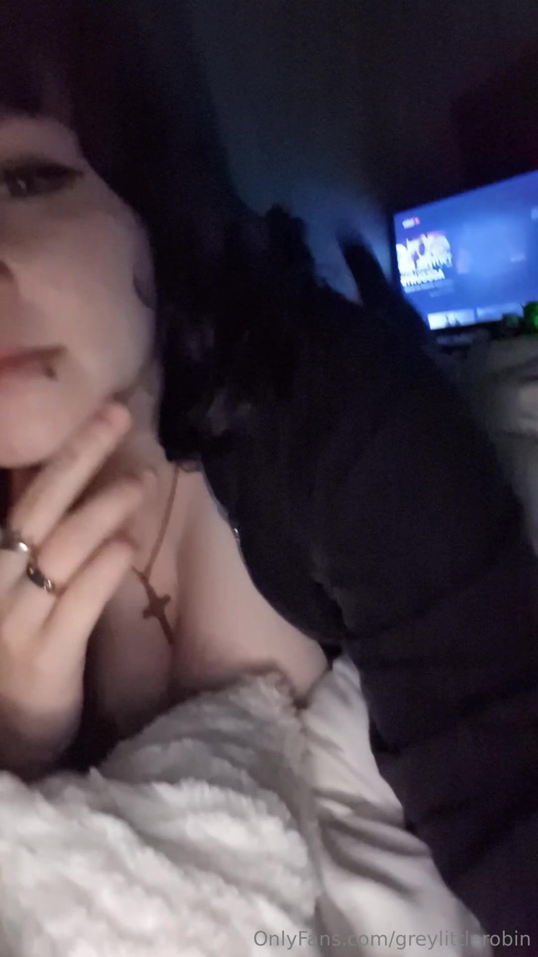 Mylittlerobin Cleavage Close-Up OnlyFans