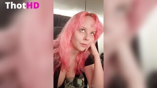 Helly Valentine Solo Clip