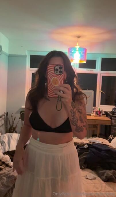 Lauren Williams Solo Leak