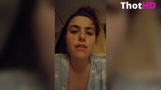 AwesomeKate Cleavage Tits Out OnlyFans