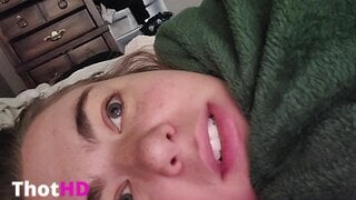 AwesomeKate Maid Pussy Leak