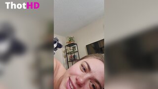 AwesomeKate Close-Up Leaked