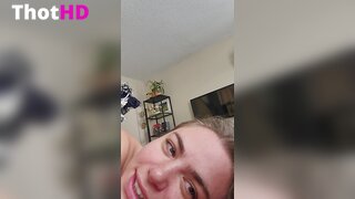 AwesomeKate Close-Up Leaked