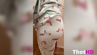Miss Bunda Ass From Behind Clip