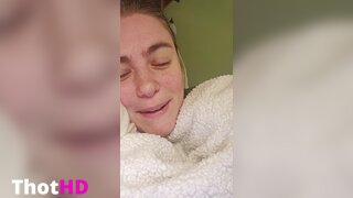 AwesomeKate Close Up Big Tits Leak