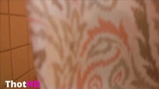 RobinMae Shower-Fun