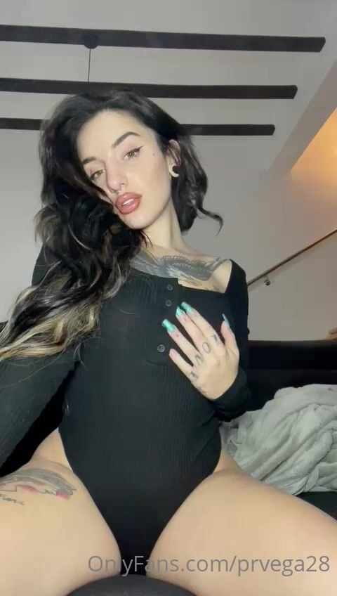 Prvega28 Leg Spreading in Leotard OF